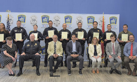 Ceremonia de reconocimiento a 12 oficiales por su dedicación