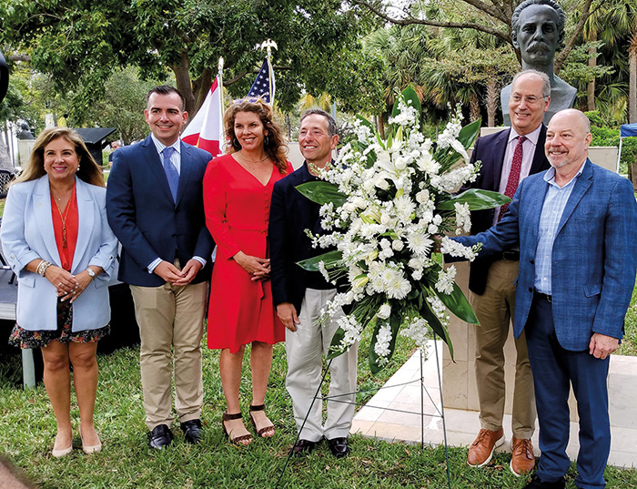 Miami Beach celebró el natalicio de José Martí en el Parque Collins