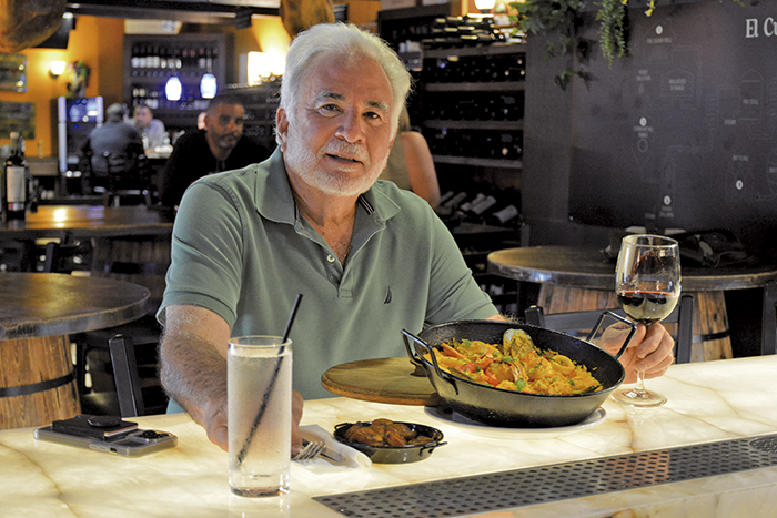 Miguel Peña, a successful man in charge of La Bodeguita restaurant in Hialeah
