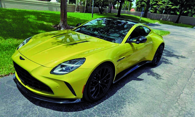 Aston Martin Vantage Coupe