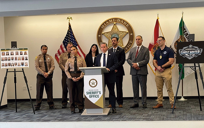 El Recaudador de Impuestos del Condado de Miami-Dade, Dariel Fernandez, Anuncia 22 Arrestos en Operativo Conjunto Contra el Fraude con la Oficina del Alguacil de Miami-Dade