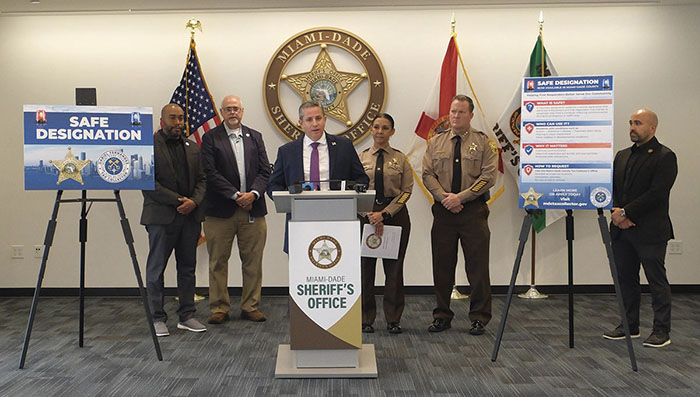 Miami Dade Tax Collector Dariel Fernandez and Sheriff Rosie Cordero Stutz Announce Implementation of SAFE Vehicle Registration Designation