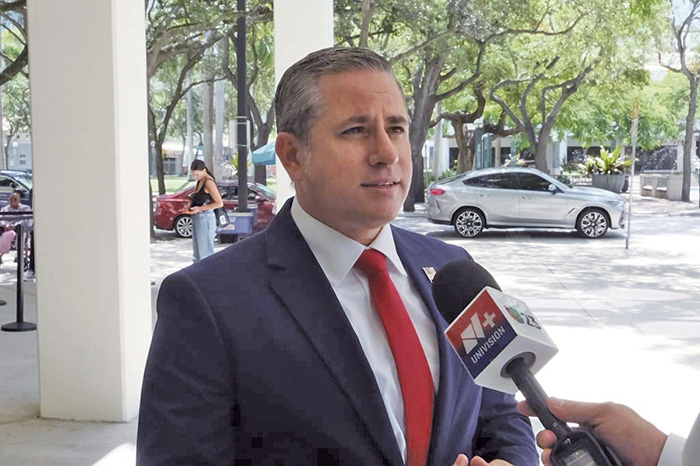 Miami-Dade County Tax Collector Opens Applications for New License Plate Agencies After More Than Two Decades
